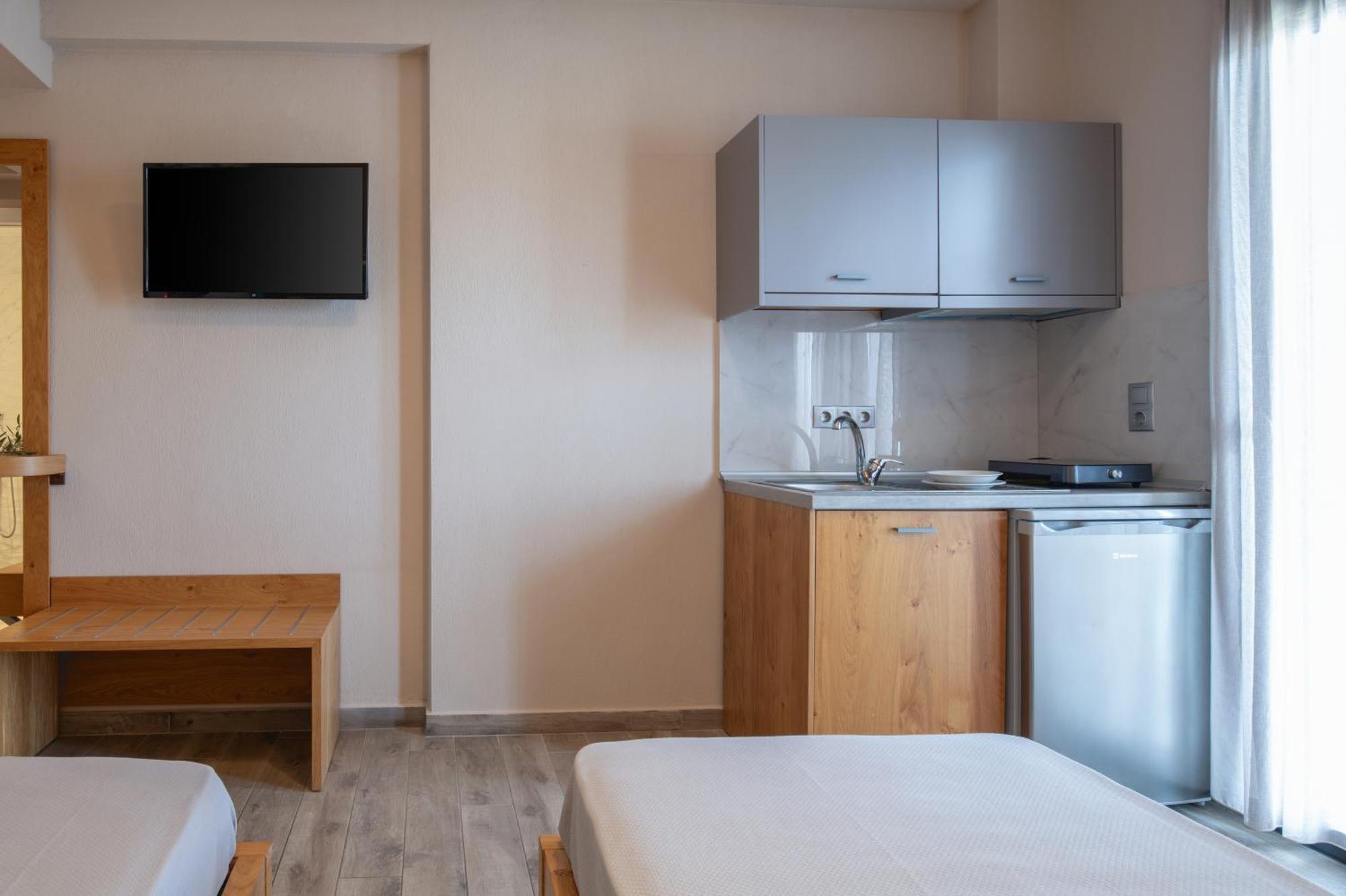 Ferienwohnung Vrahakia Sarti Exterior foto